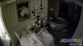  酒店偷拍 星期天约炮单位眼镜闷骚女财务开房下面毛多性欲强